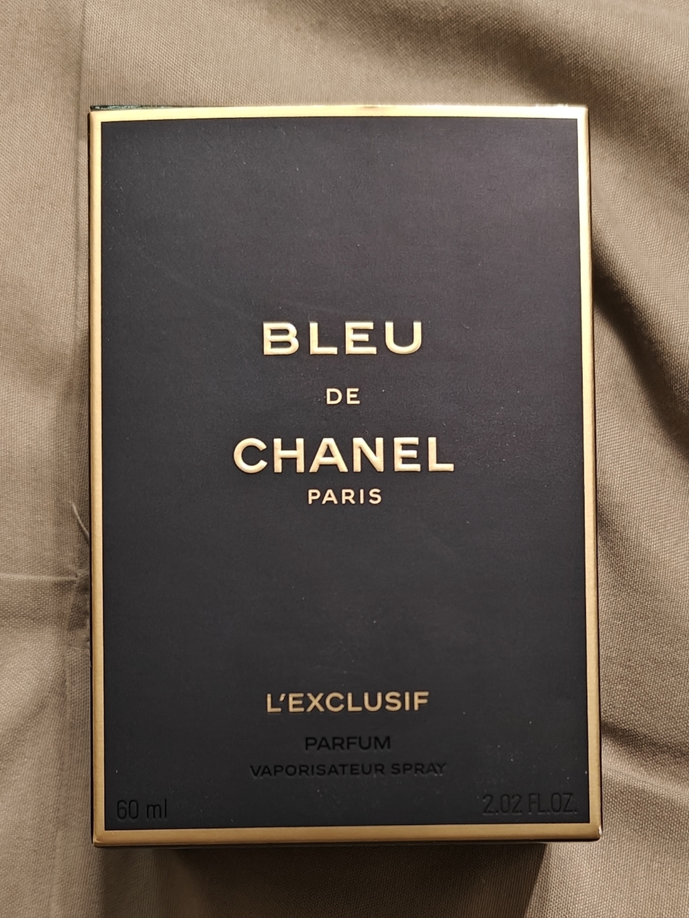 Bleu de Chanel L'Exclusif Parfum - Navy & Gold Box